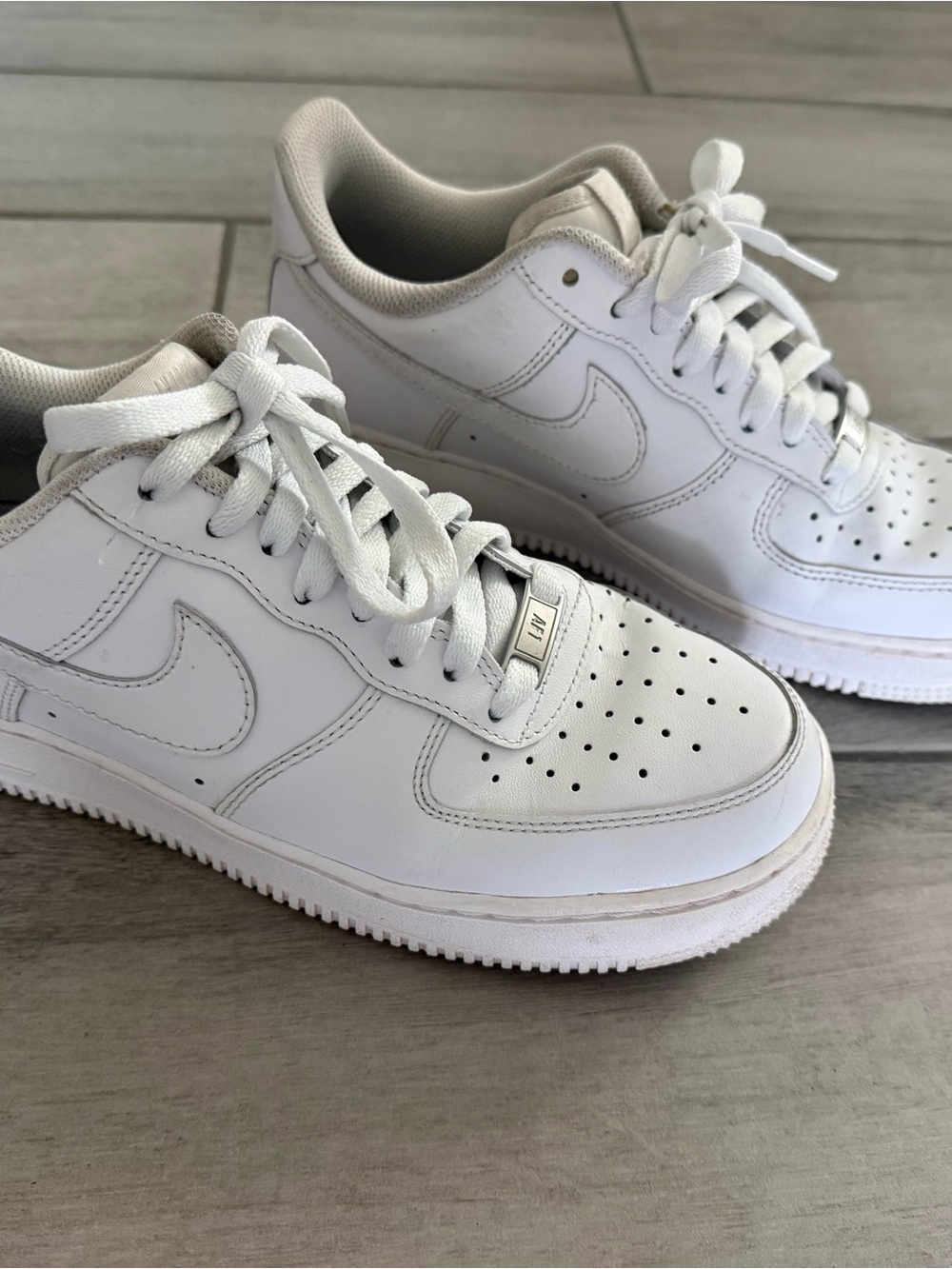 Nike Air Force 1